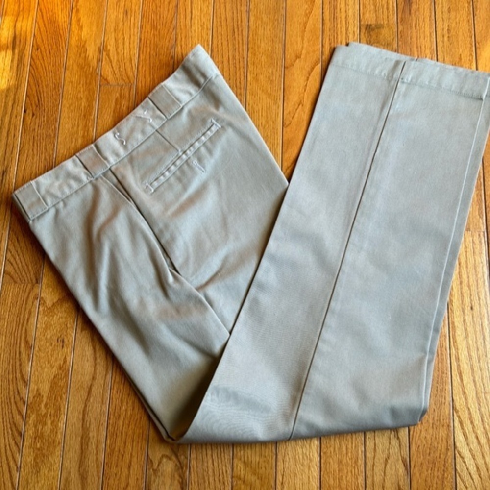 Men’s Dickies Khaki pants